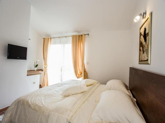 Bedroom 2, Villa Suzy Lux- Duplex Two Bedroom Villa with Swimming Pool and Sea View, Sutivan