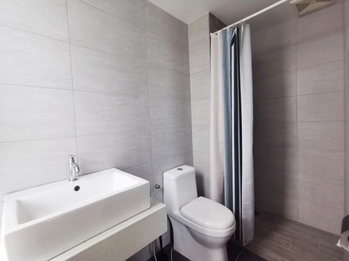 Bathroom 5, KLCC Apartments, Gombak
