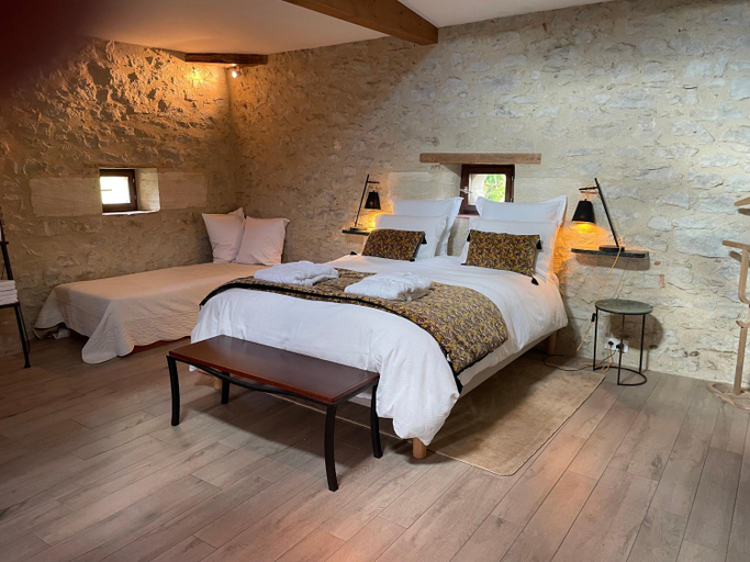 Others 2, Le Loft Ancien Haras de la Tour, Gironde