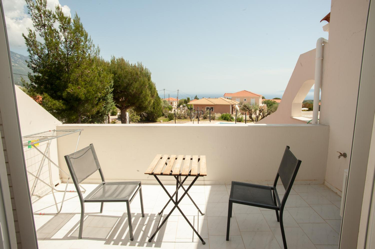 Others 5, Pegasos Studios, Ionian Islands