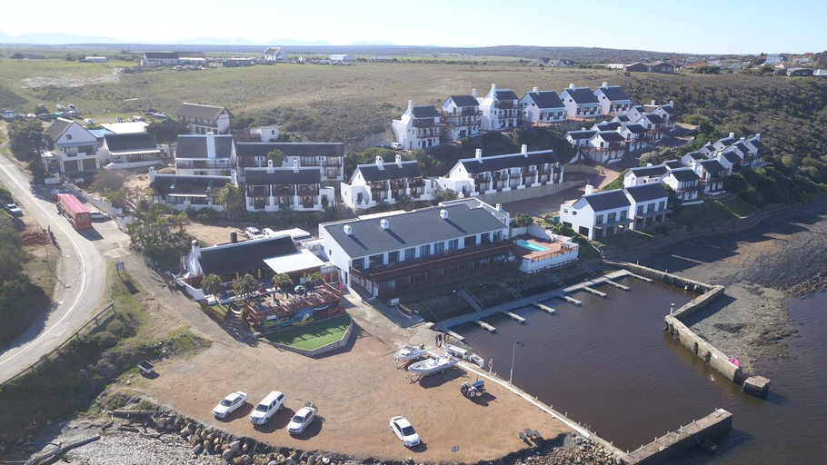 Others 4, Breede River Lodge, Eden