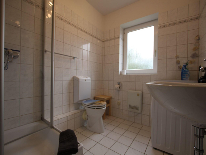 Bathroom 4, Ferienwohnung in St. Peter-Ording, Nordfriesland