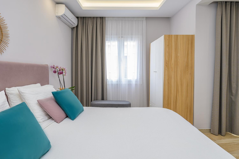 Bedroom 1, KORINA APART HOTEL KAVOS, Ionian Islands
