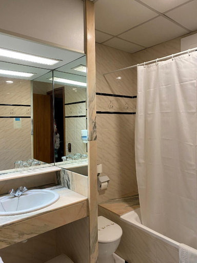 Bathroom 3, Nautilus Hotel, Girona