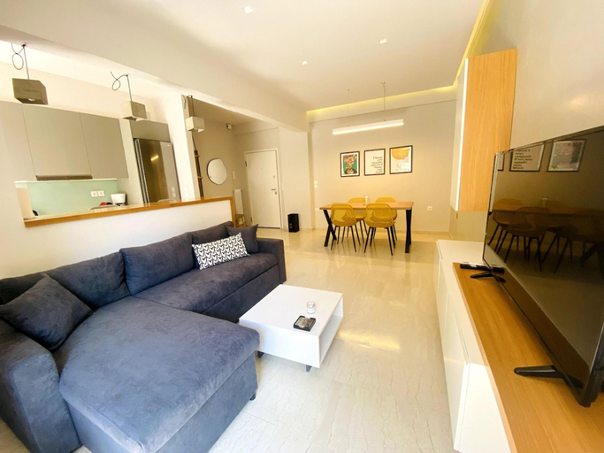 3, Karyatis - Apartment on the road of history, Attica