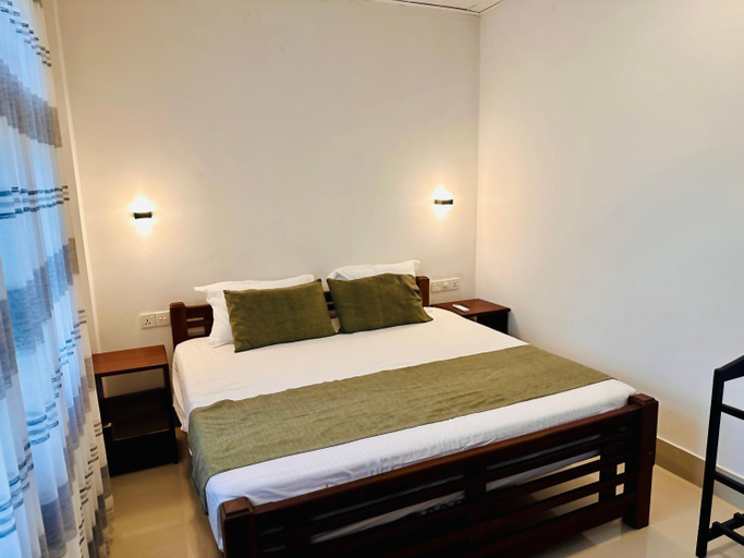 Bedroom 4, Sea Change, Habaraduwa