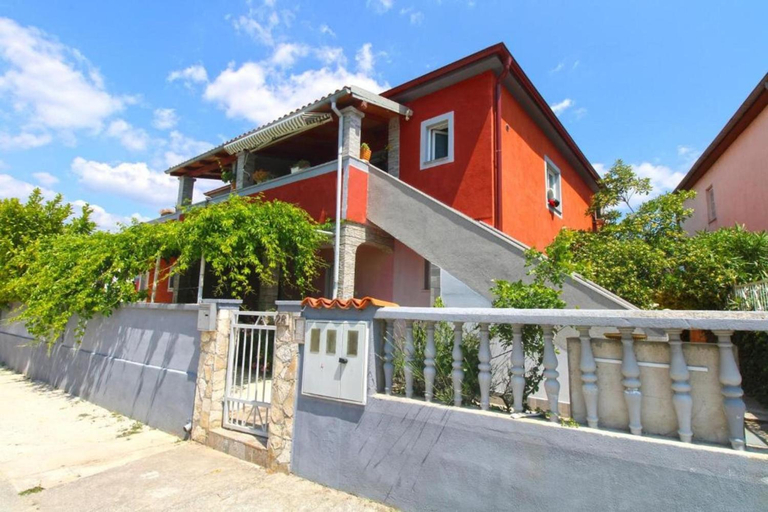 3, Cozy apartment with patio and parking, Fažana