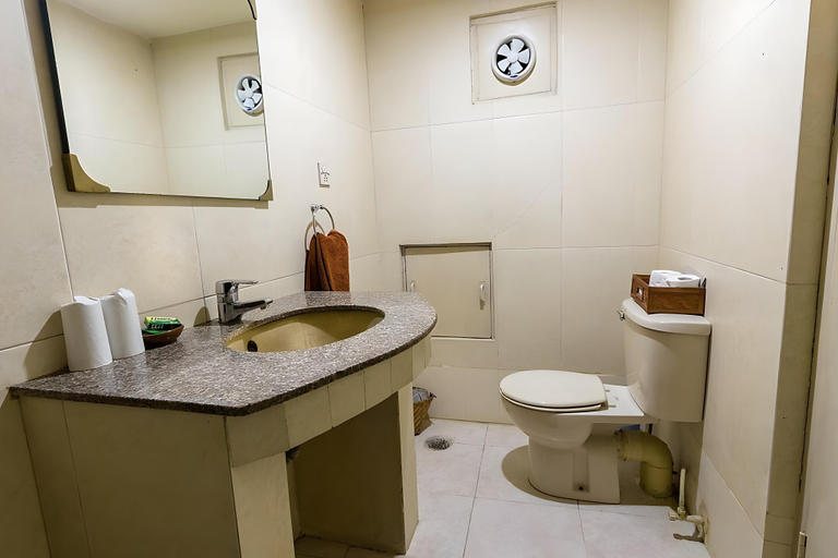 Bathroom 4, Kantipur Temple House, Bagmati
