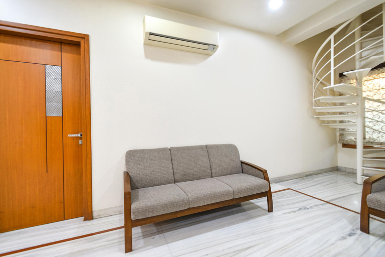 Public Area 3, Fabhotel De Alphabet Ii, Ranga Reddy
