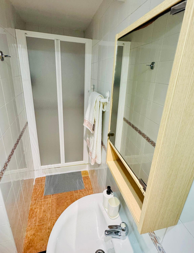 Bathroom 2, Apartamento Ballesteros, Málaga