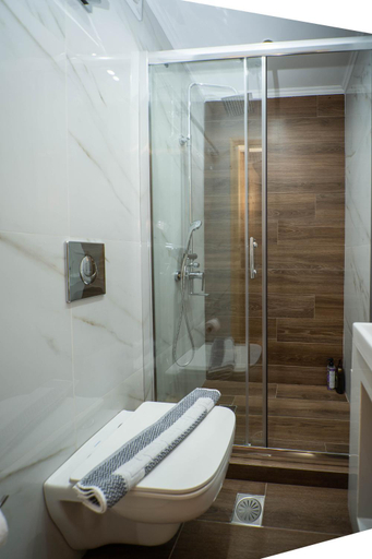 Bathroom 4, Villa Tzitzifes, Crete