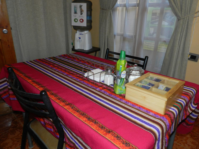 Bedroom 3, Hostal Illari, El Loa