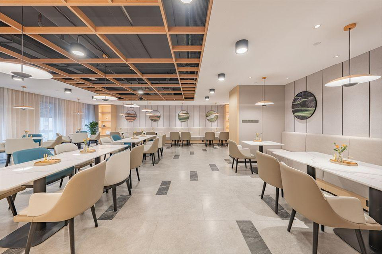 Food & Drinks 4, Atour Hotel Tonghai Building Shuguang West Road, Nantong