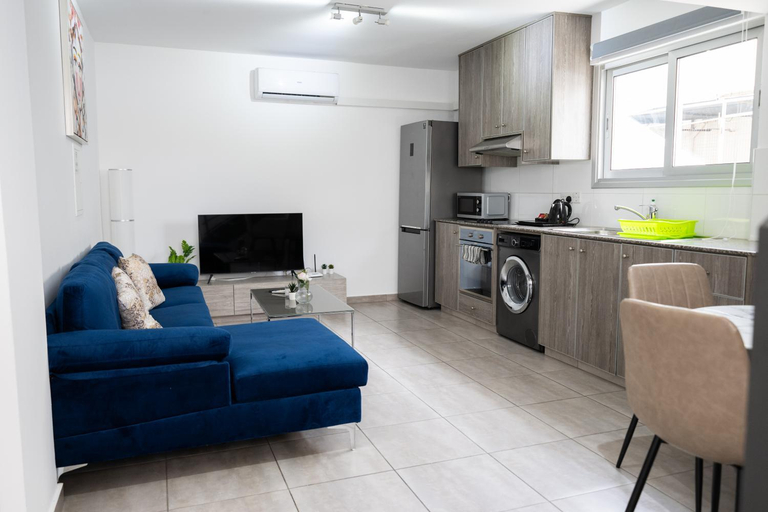 Others 4, Napa Centrale Suites