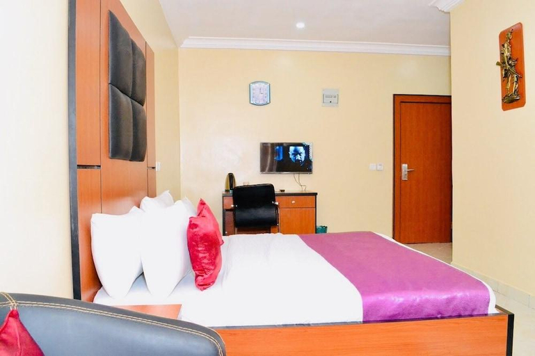 Bedroom 3, Limoh Suites, Ikpoba-Okha