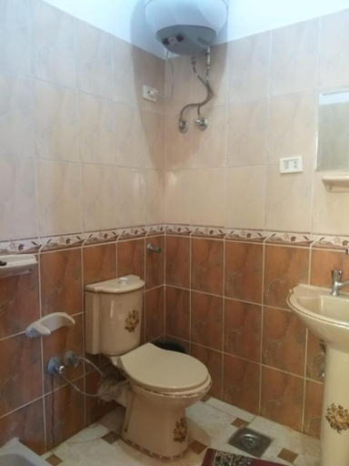 Bathroom 3, One Love Guesthouse & Restaurant, Luxor