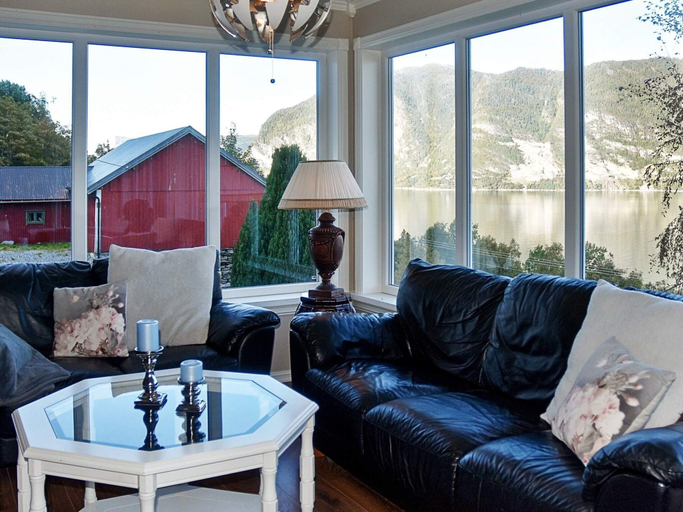 Others 4, 4 Star Holiday Home in Folkestad, Volda