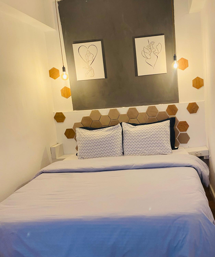 Others 4, Romeo apt with private garden, Korçës