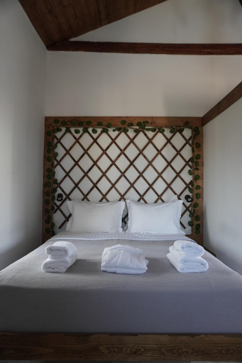 Others 2, Elia Luxury Rooms, Peloponnese