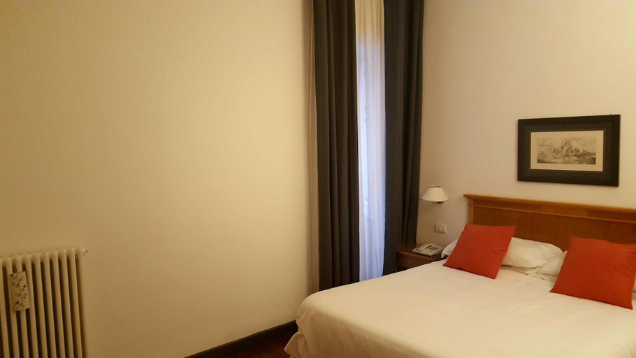 Bedroom 4, Hotel del Real Orto Botanico, Napoli