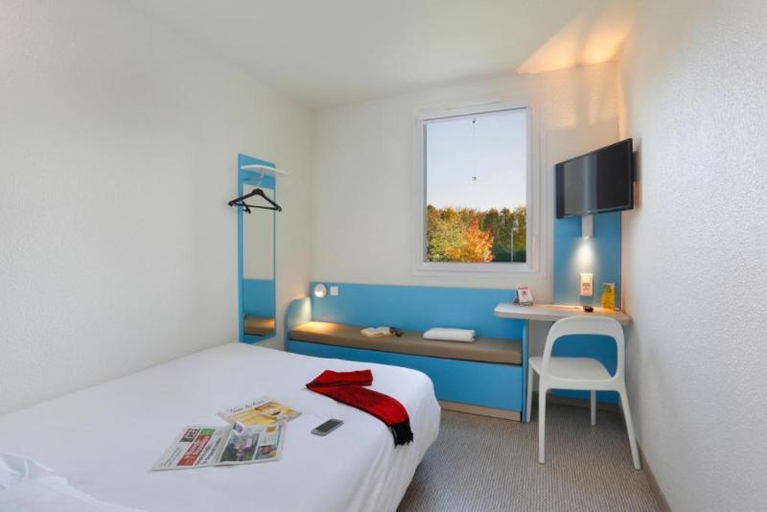 Bedroom 2, First Inn Hotel Paris Sud Les Ulis, Essonne