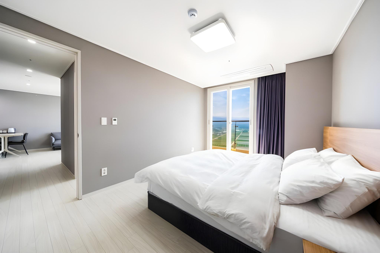 Bedroom 2, Gangneung The Gangneung Ocean Stay Class4, Gangneung