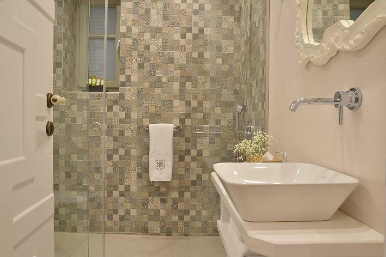 Bathroom 4, Akrolithi Boutique Hotel & Suites, Peloponnese