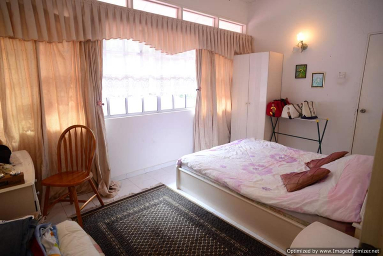 Bedroom, Sailor's Rest, Bentong