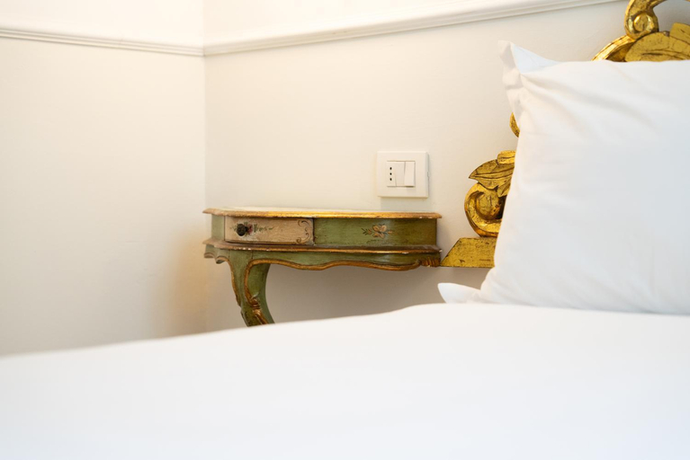 Bedroom 2, Residenza Conte di Cavour & Rooftop, Florence