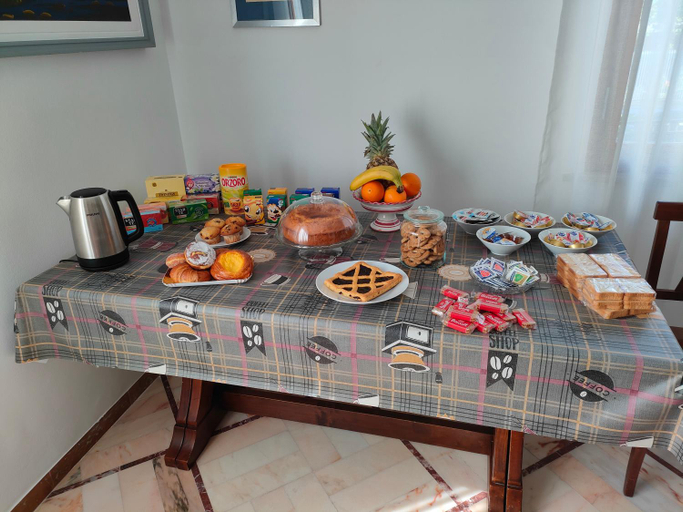 Food & Drinks 3, Villa Luciana, Pesaro E Urbino