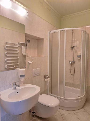 Bathroom 3, Zespol Palacowo-Parkowy w Ostromecku, Bydgoszcz City