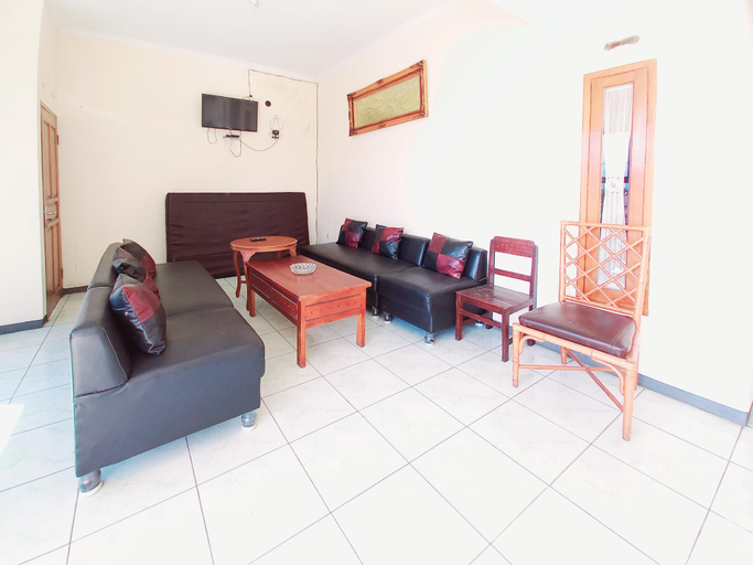 Public Area 3, RedDoorz near BNS 3 Kota Wisata Batu, Malang