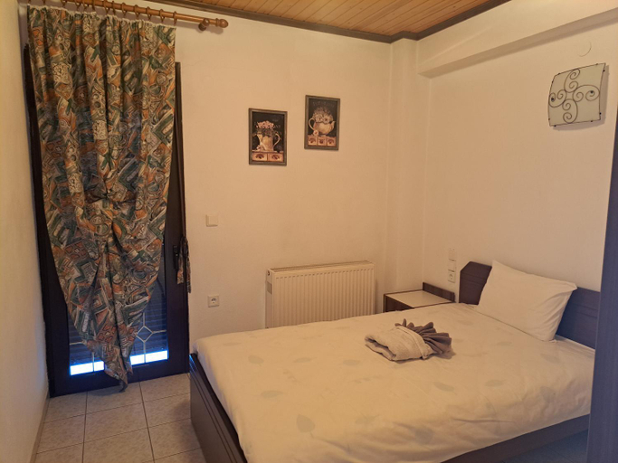 Others 4, Anilio Rooms, Epirus