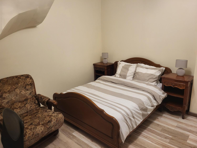 Others 2, Chambre d'hote chez Angela, Aube