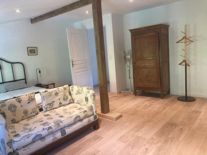 Bedroom 2, Atelier chambres, Côte-d'Or