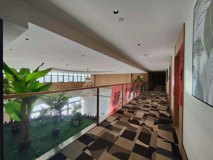 Others 5, UPINN Xinxiang County Central Avenue, Xinxiang