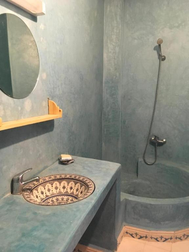 Bathroom 5, Dar Ann, Essaouira