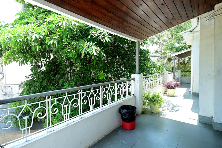 Public Area 3, Hotel Shanti Mount Abu, Sirohi
