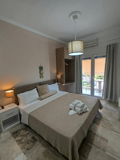Bedroom 3, Giota Rooms, West Greece