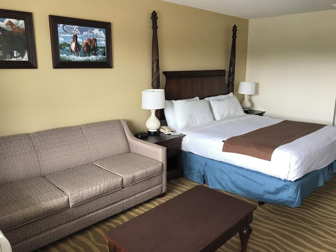 Bedroom 2, Chincoteague Inn, Accomack