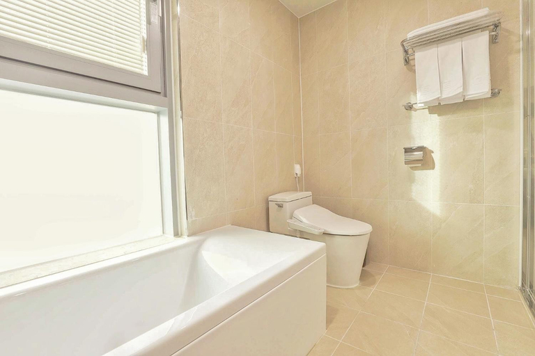 Bathroom 3, Hotel Berith Sokcho, Sokcho