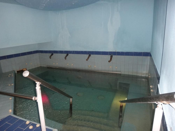Sport & Beauty 2, 9 Queens Spa Hotel, Central Greece