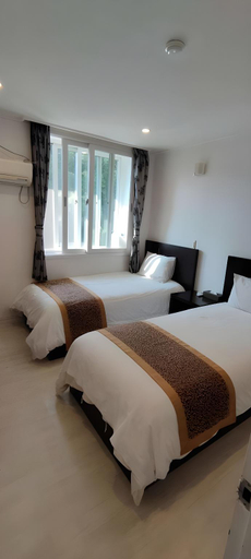 Bedroom 3, Jeju Star House, Jeju