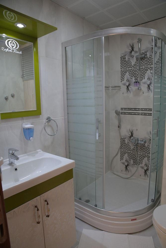 Bathroom, MORDOĞAN Zeytinli Konak Butik Hotel, Karaburun