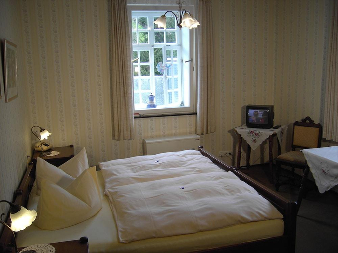 Bedroom 3, Hotel Graf Rolshausen, Städteregion Aachen