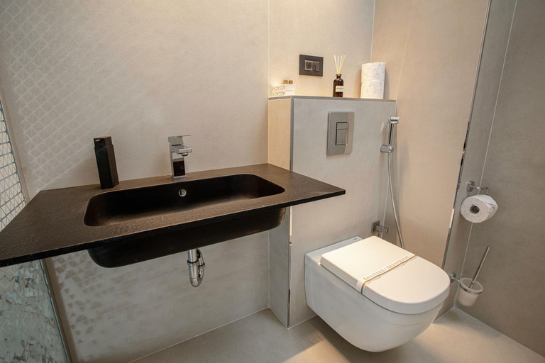 Bathroom 3, Parliament House, Municipiul Bucuresti