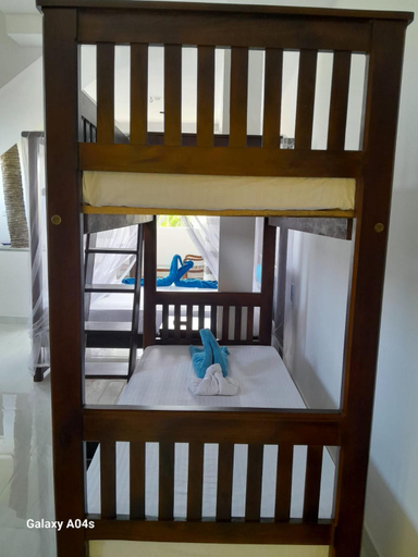 Bedroom 3, Sea Breeze Guesthouse, Habaraduwa