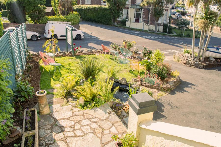 Public Area, B’s Place Guest House, Torbay