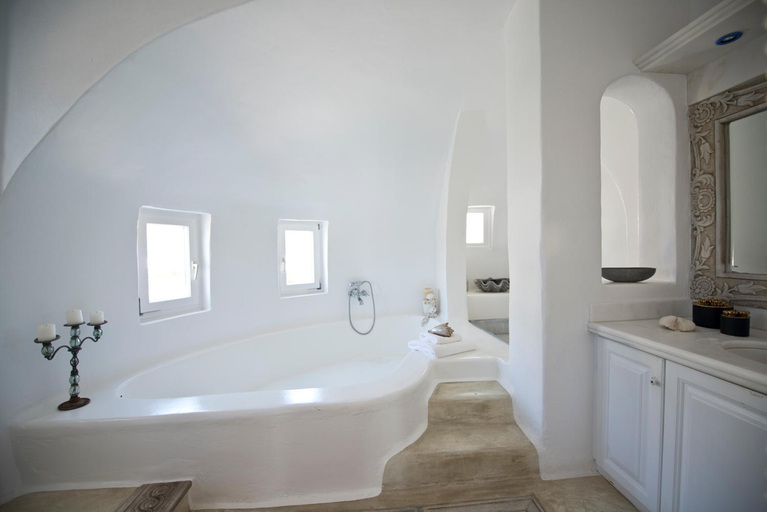 Bathroom 4, Topos exclusive Mykonos, South Aegean