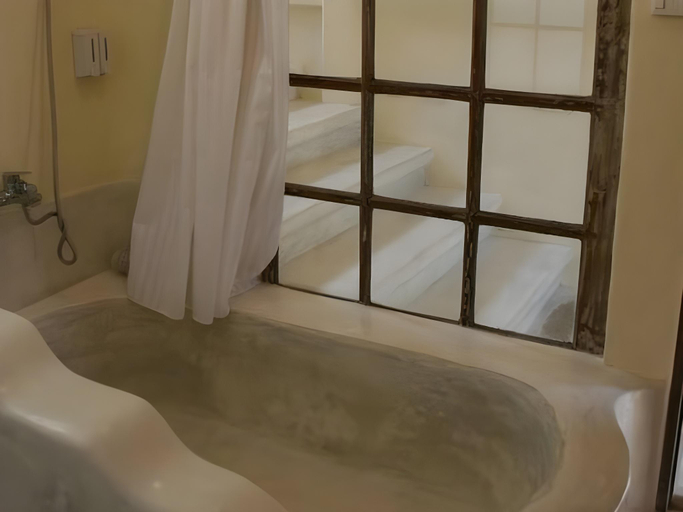 Bathroom 3, The Nagaya Resort, Suan Phung